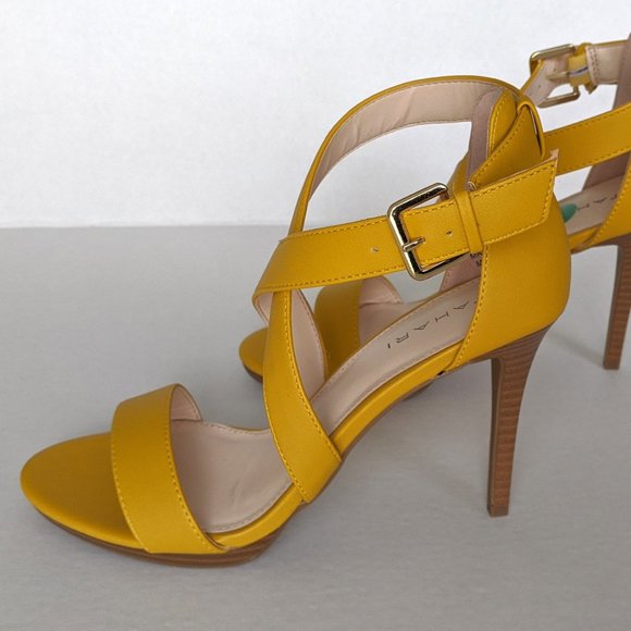 Tahari Shoes - Tahari Yellow Ankle Strap Heels, NWOT
